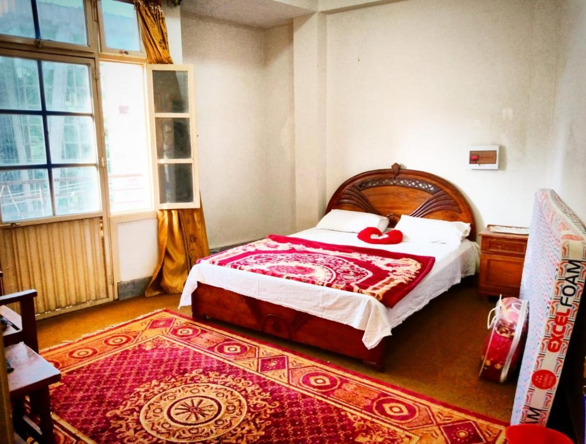 Tour De Swat Hotel Saidu Sharif Exterior photo
